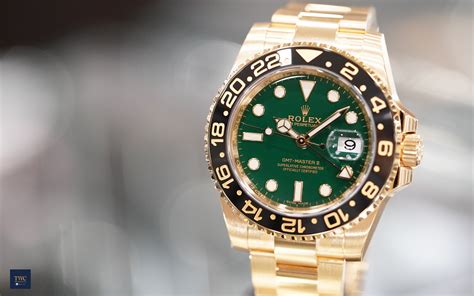 rolex gmt master ii gold green review|Rolex Gmt Master II 116710.